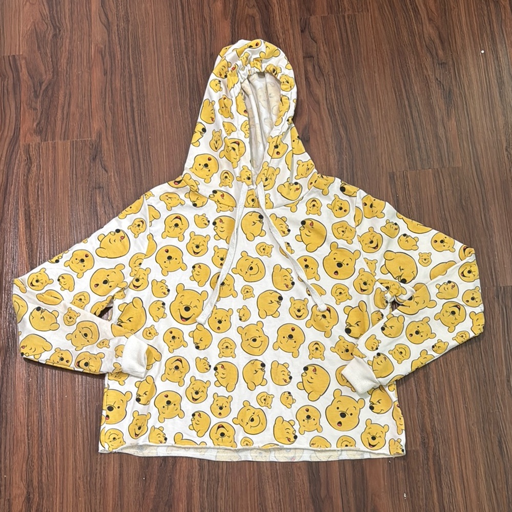 4/$45 Winnie The Pooh Cropped Hooded Shirt Youth XL /adult XS Disney